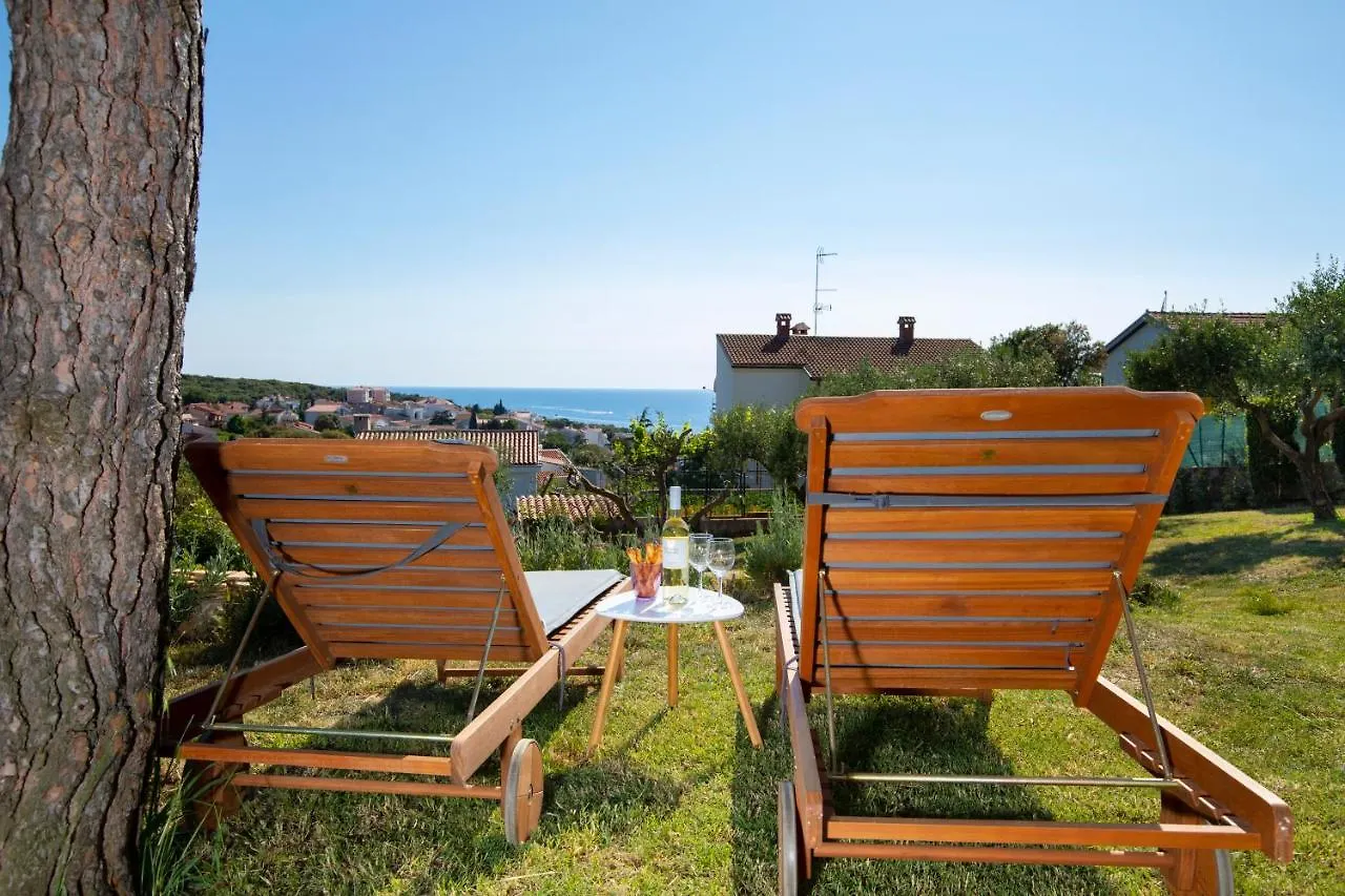 Appartamento House Ingrid Pola